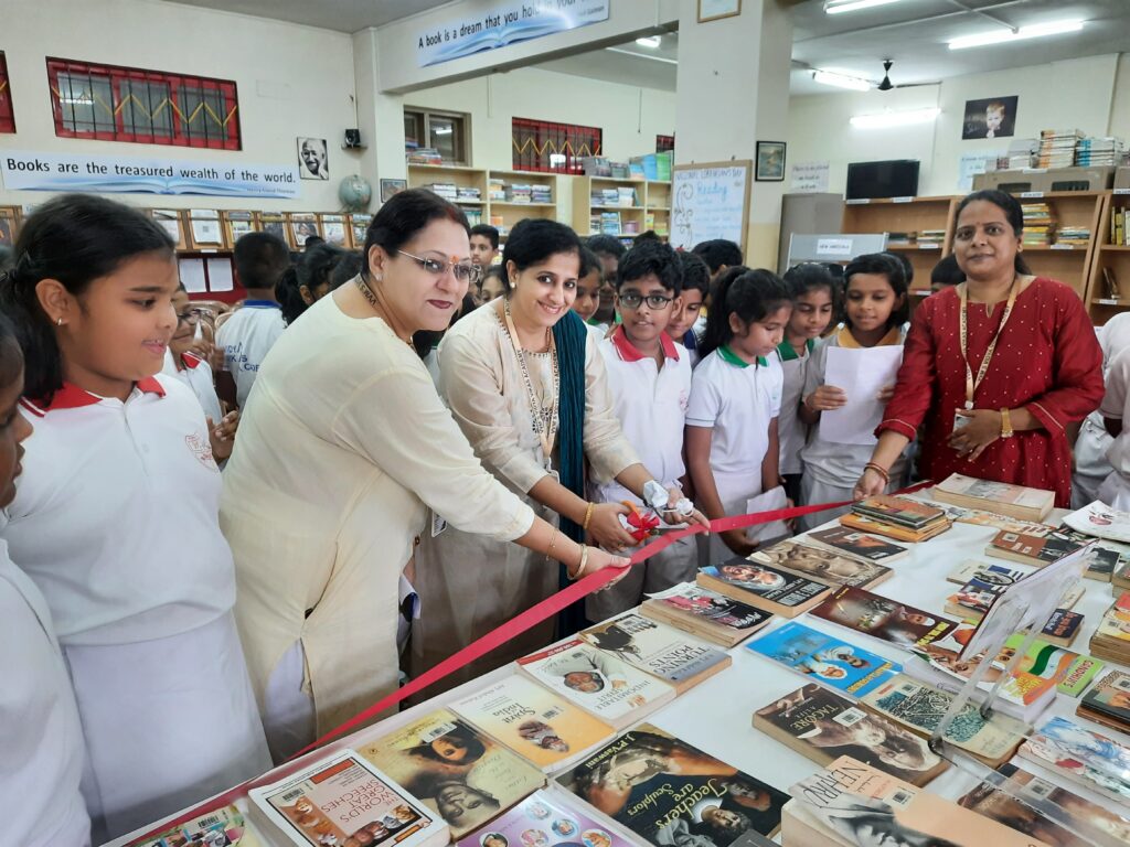 NATIONAL  LIBRARIAN’S DAY